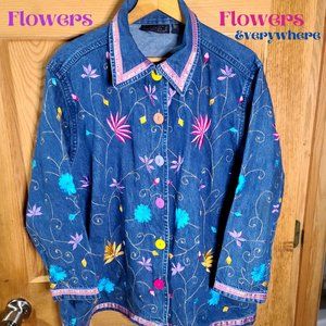 Lifestyle Woman Flowers Embroidered Jacket
